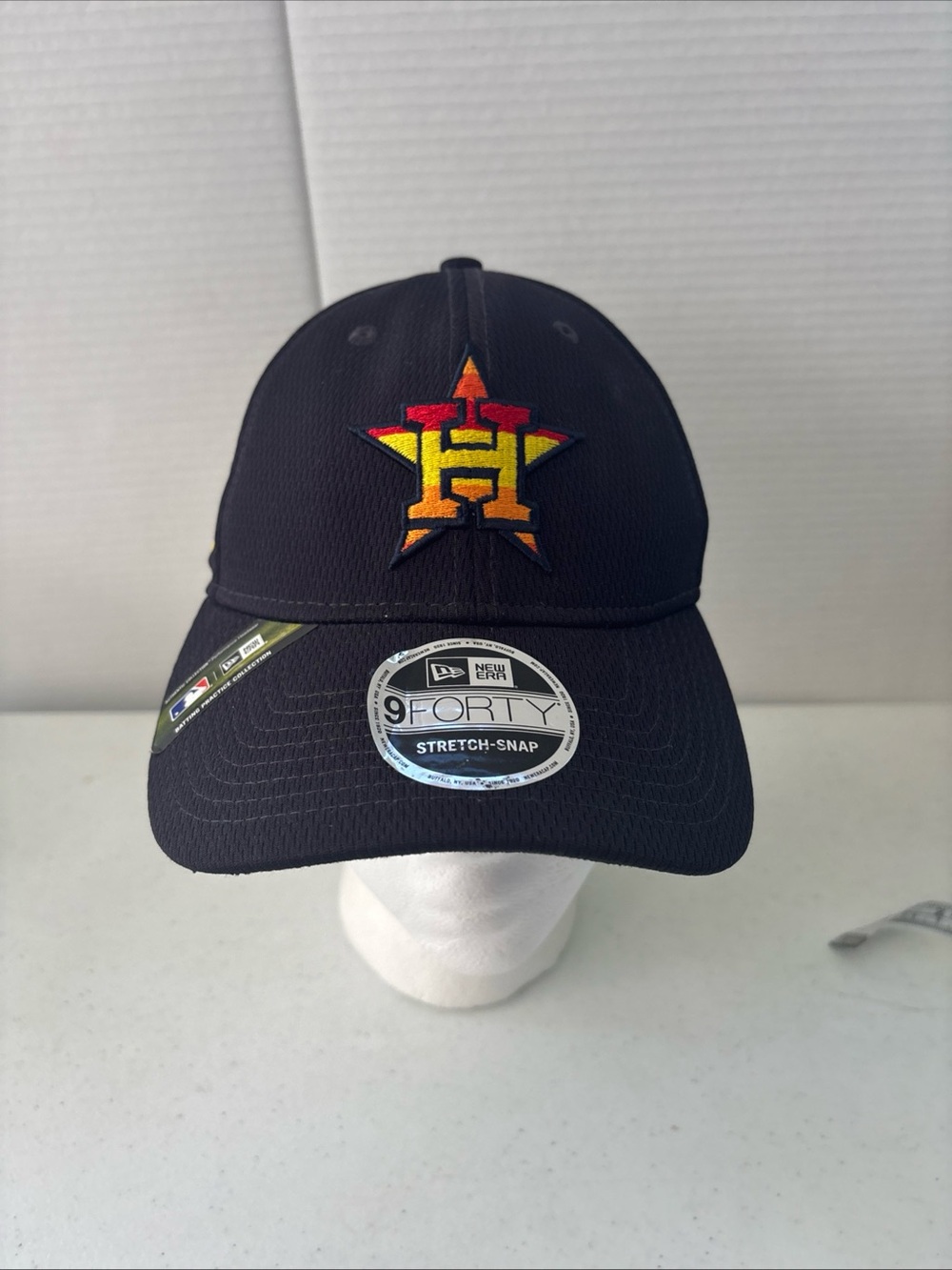 New Era Black Houston Astros Gradient Star 9FORTY Cap